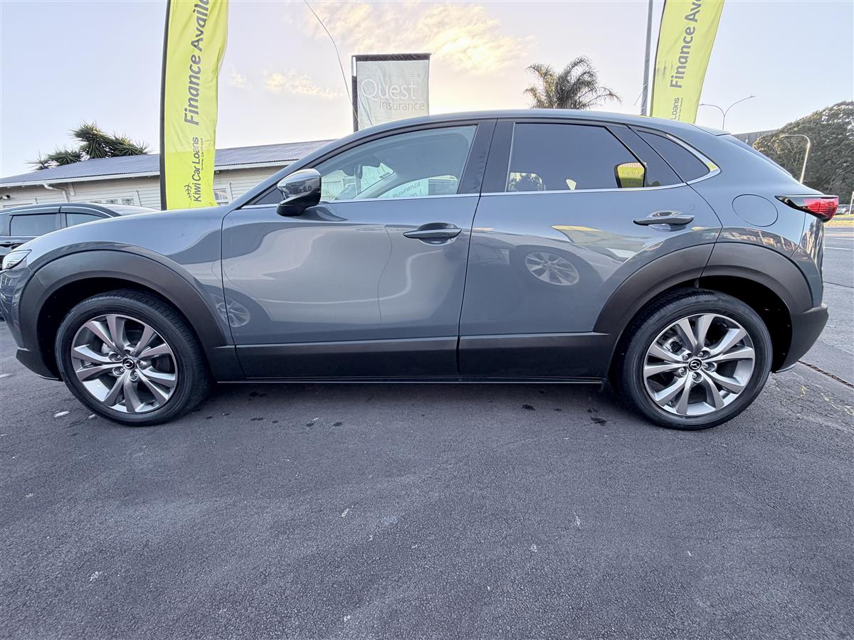 2021 Mazda CX-30 Low KM • Modern SUV • Stylish Design Carousel 3