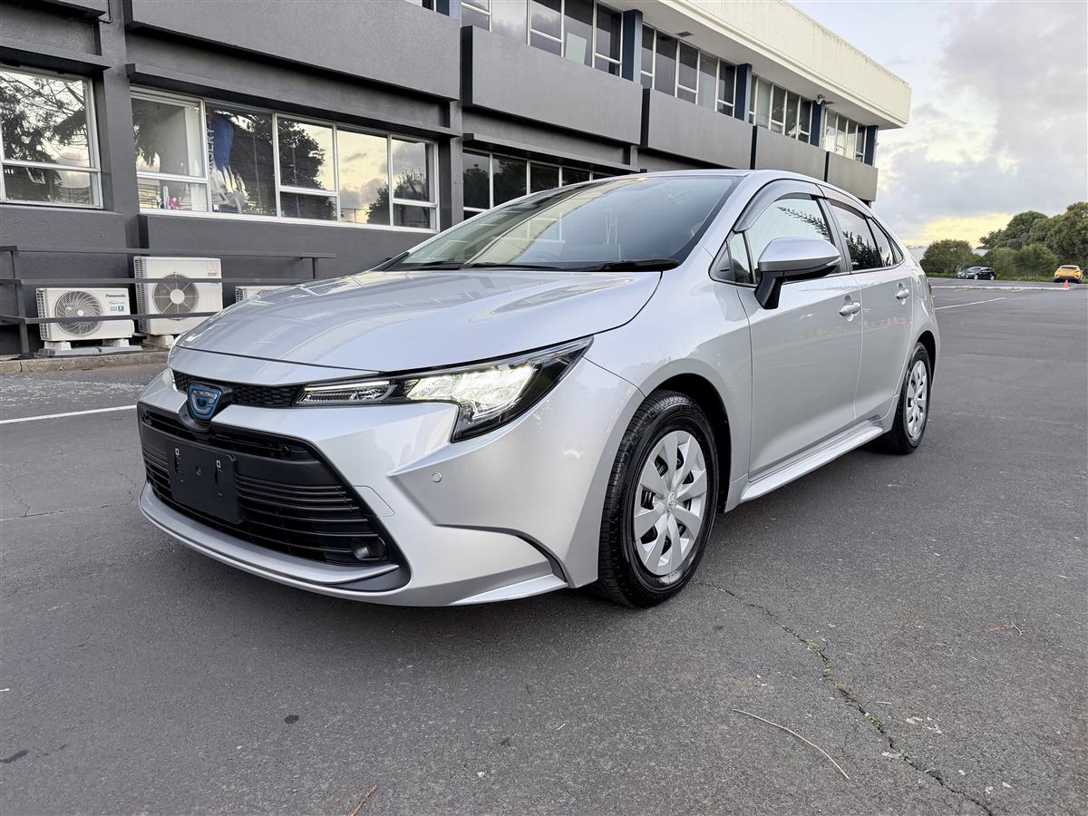 2022 Toyota Corolla G | 12,600 KM | Like New Carousel 2