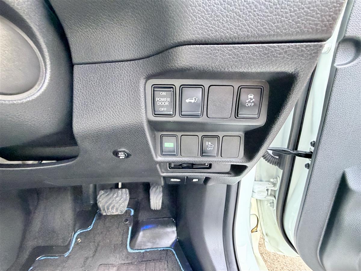 2018 Nissan X-Trail Mode Premium | Luxury SUV | 88k Carousel 11