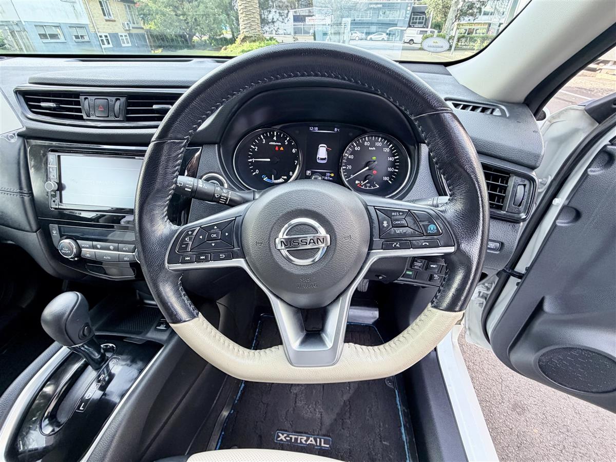 2018 Nissan X-Trail Mode Premium | Luxury SUV | 88k Carousel 15