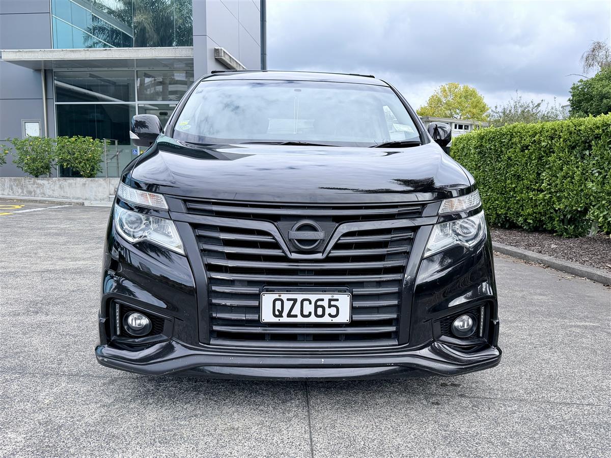 2016 Nissan Elgrand 7 Seater | Luxury Van Carousel 9