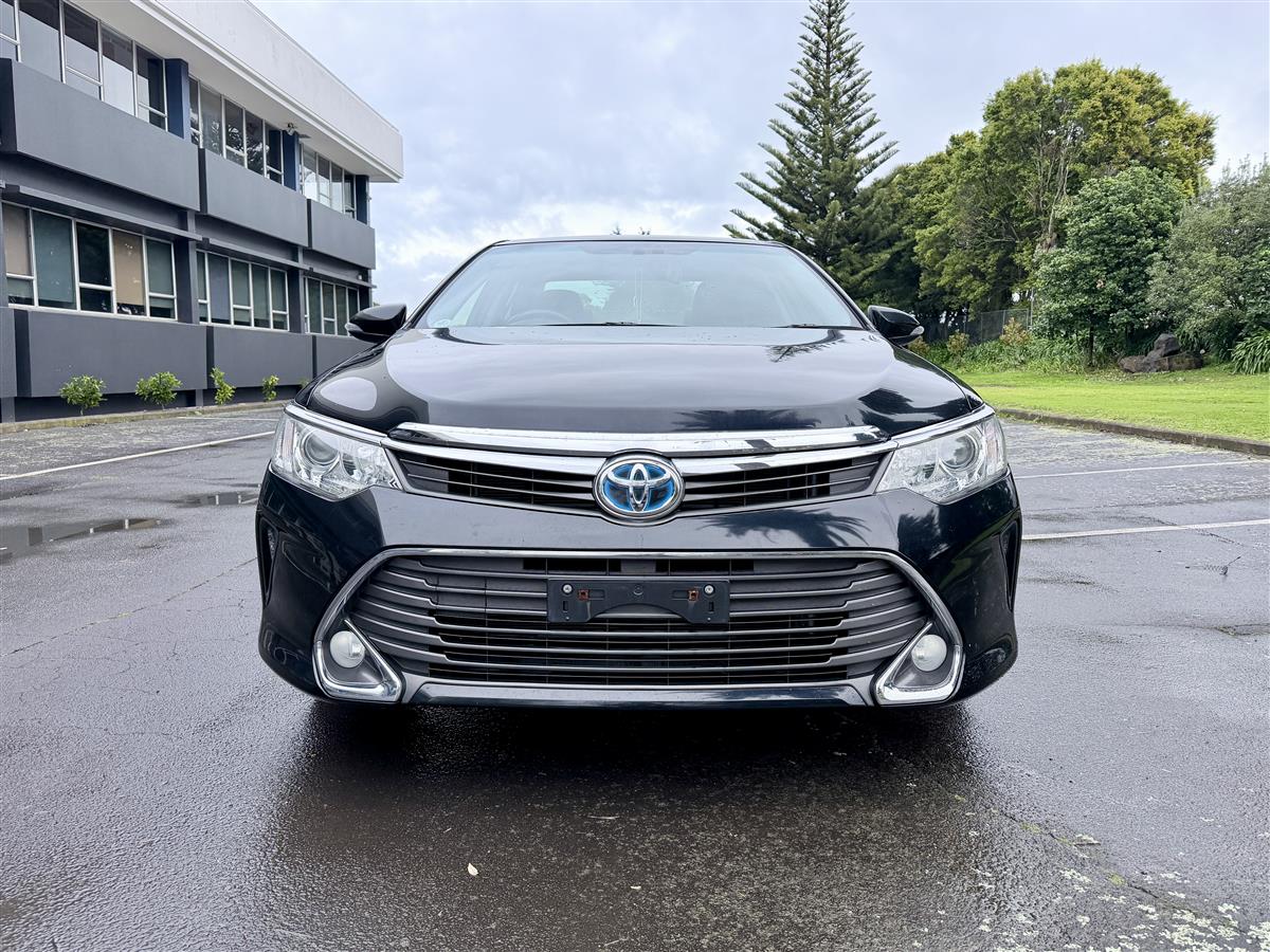 2015 Toyota Camry Hybrid | Executive Sedan | Black Carousel 1