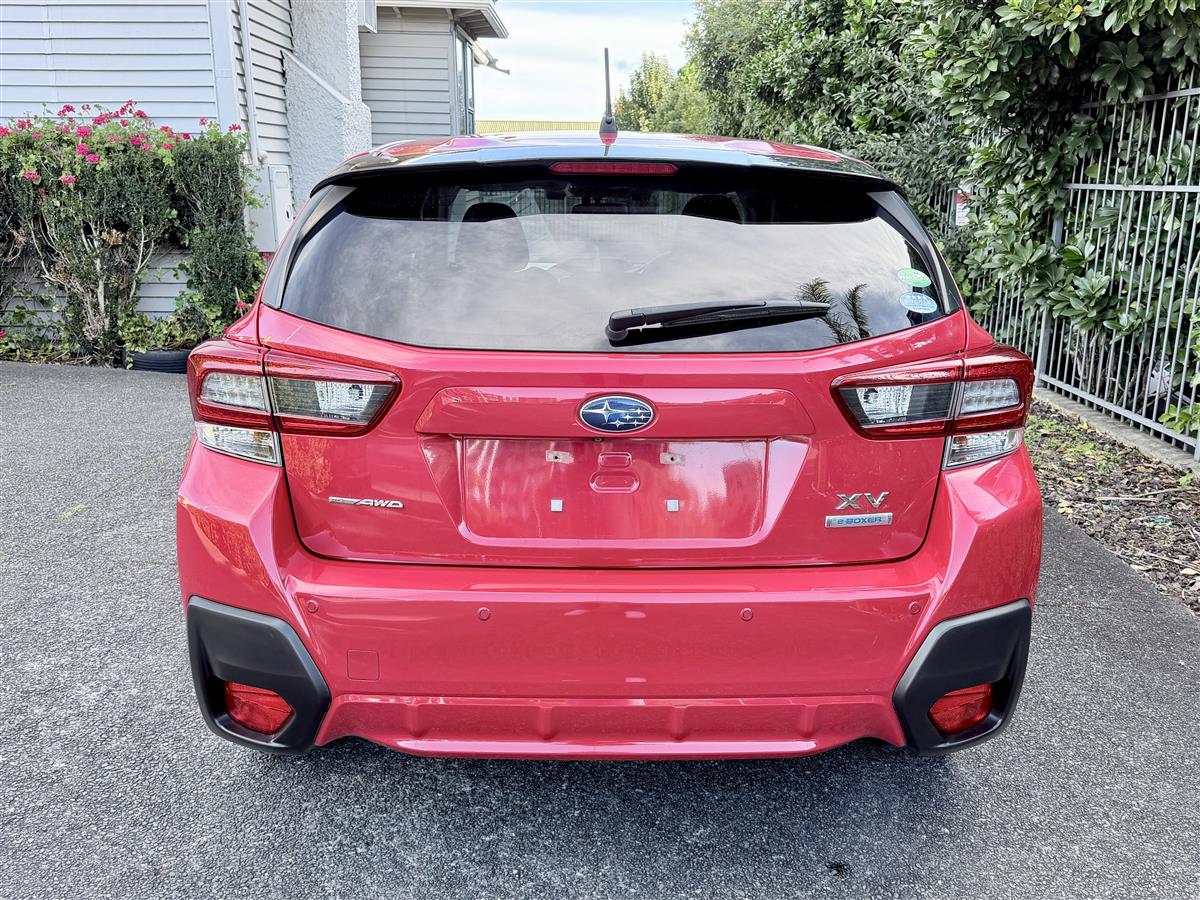 2019 Subaru XV Hybrid AWD Carousel 5