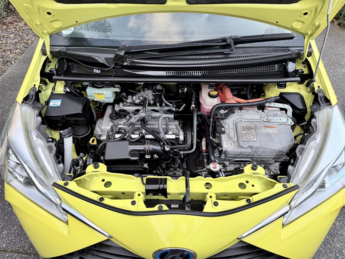2017 Toyota Vitz Hybrid F | 49k KM | Yellow Carousel 19