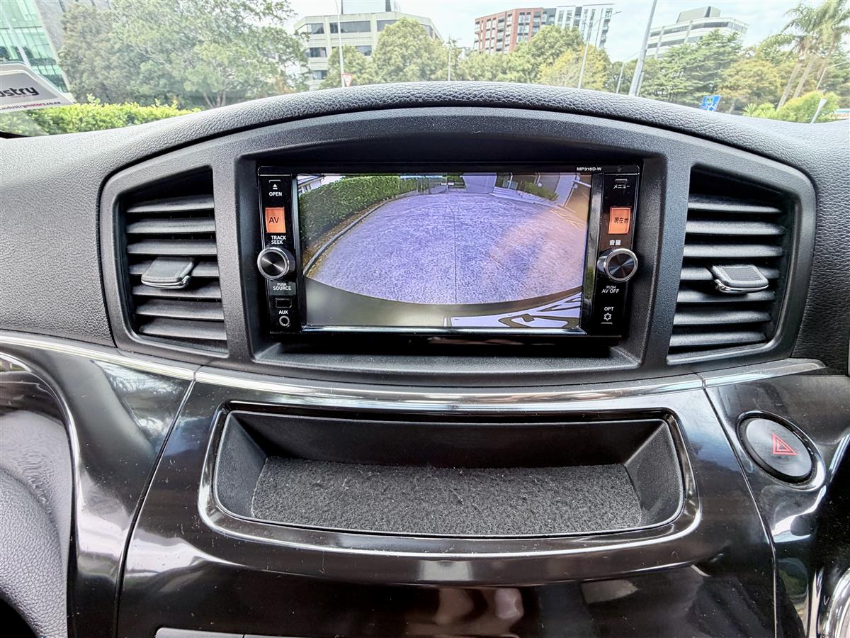 2016 Nissan Elgrand 7 Seater | Luxury Van Carousel 35