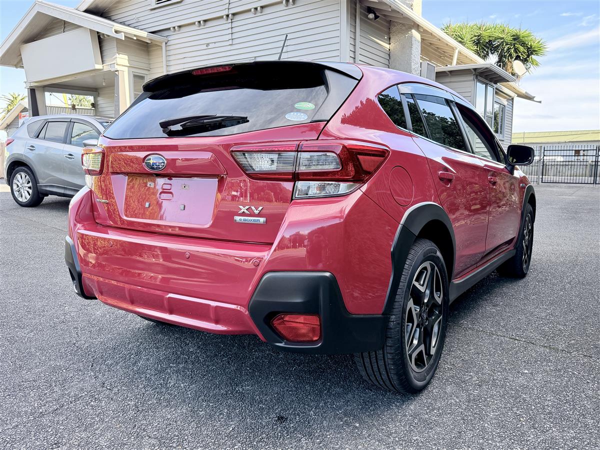 2019 Subaru XV Hybrid AWD Carousel 6