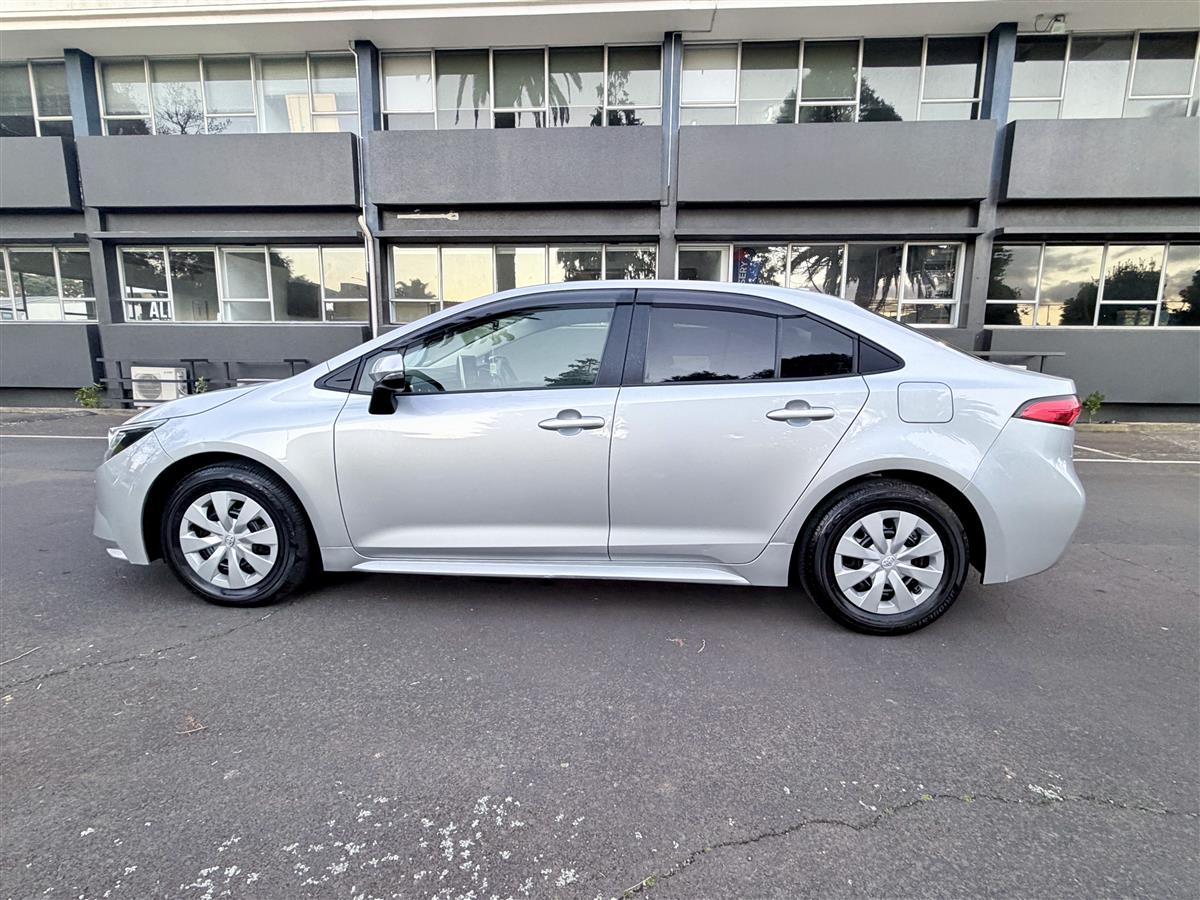 2022 Toyota Corolla G | 12,600 KM | Like New Carousel 3