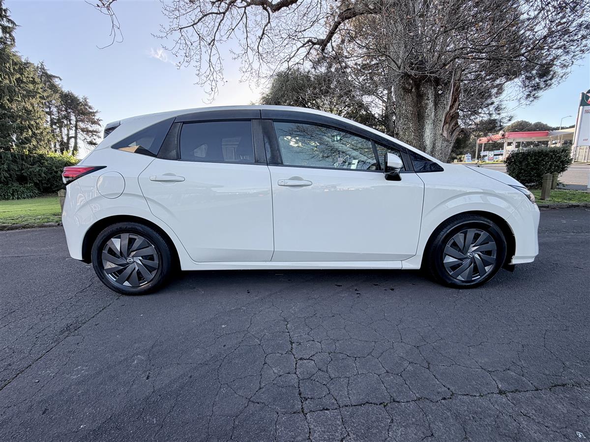 2021 Nissan Note E-POWER | Modern Hybrid | 83k KM Carousel 3
