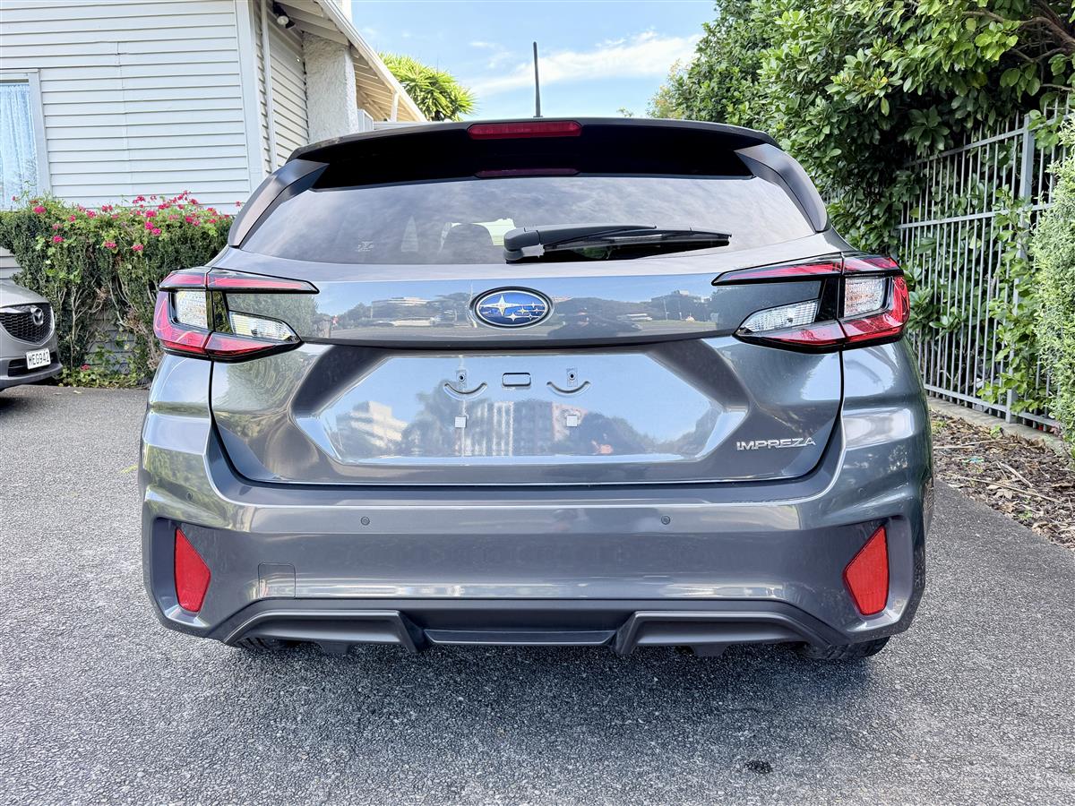 2023 Subaru Impreza ST 2.0L Carousel 3