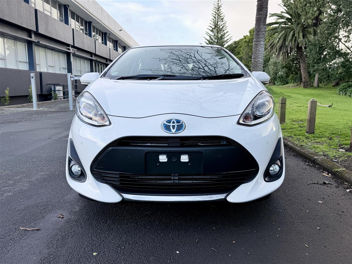 2021 Toyota Aqua S Hybrid | Toyota Safety Sense | White Carousel 1