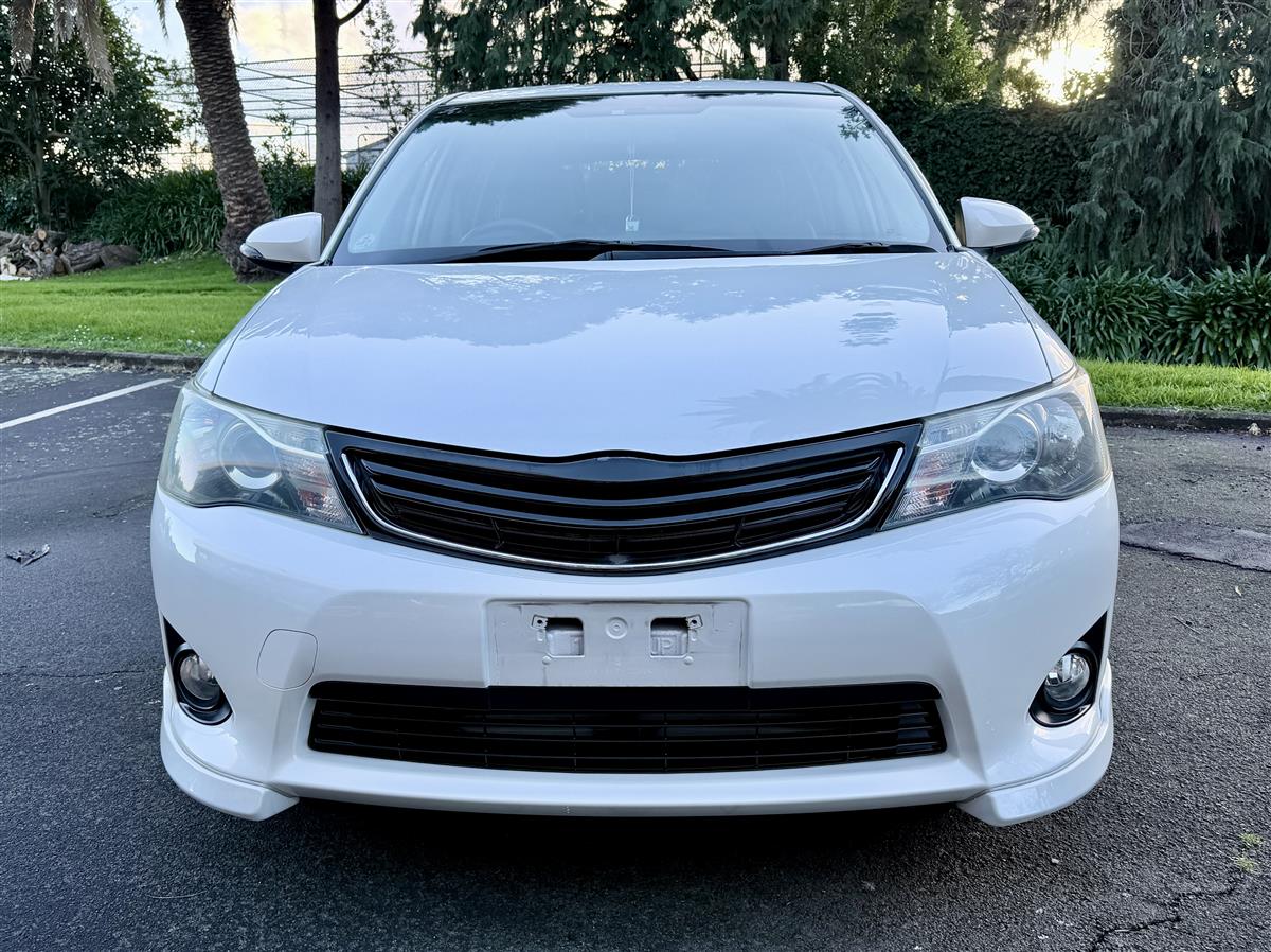 2013 Toyota Fielder Hybrid G Aero | 82k KM Carousel 1
