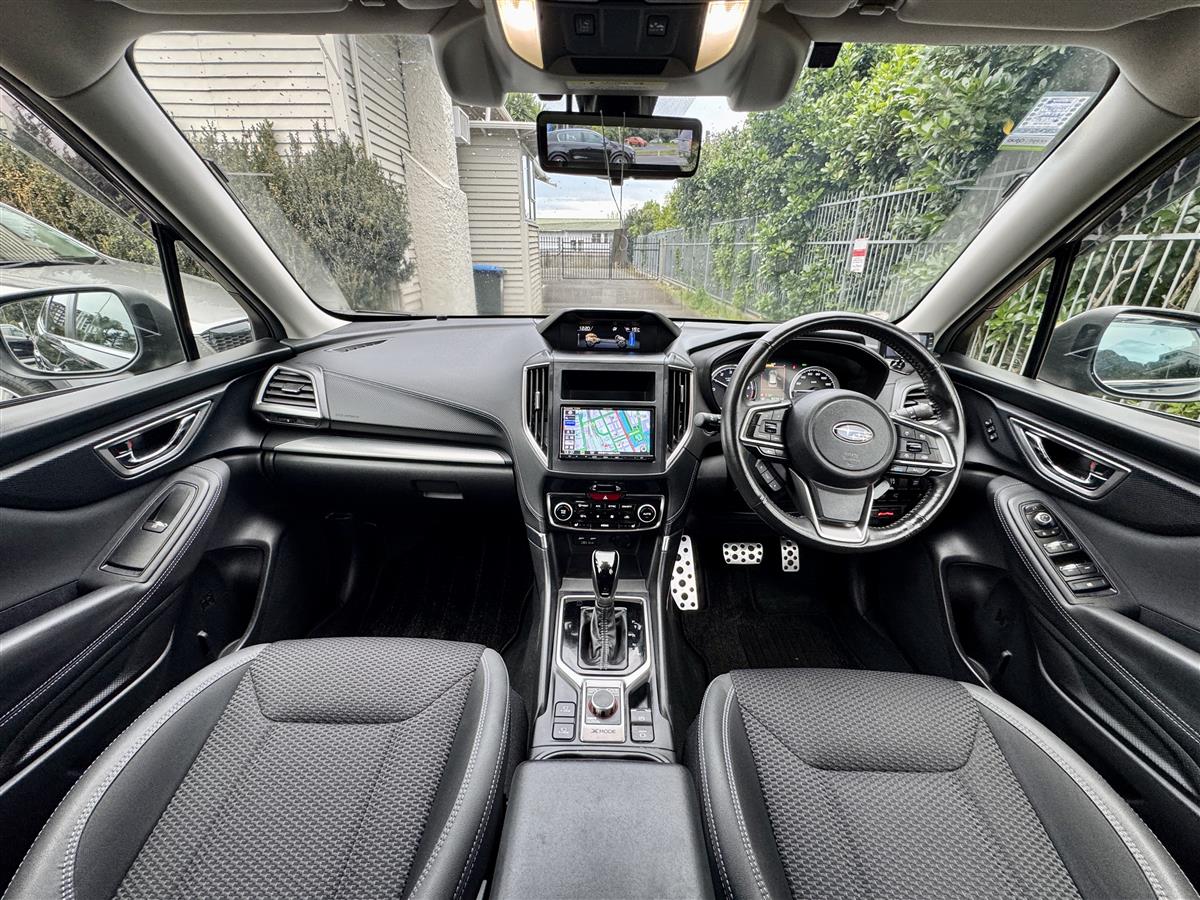 2020 Subaru Forester | Hybrid | 2.0L AWD SUV | 92,323 kms Carousel 7
