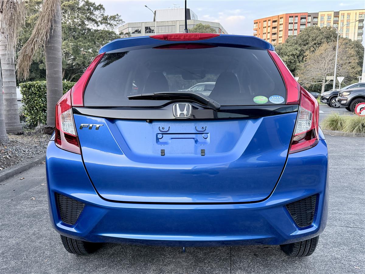 2014 Honda Fit 71k KM | Auto Hatch Carousel 5