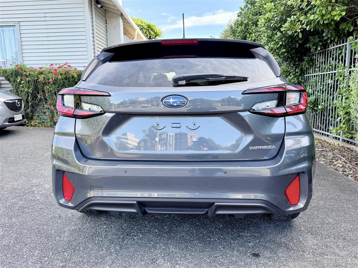 2023 Subaru Impreza ST 2.0L Carousel 4