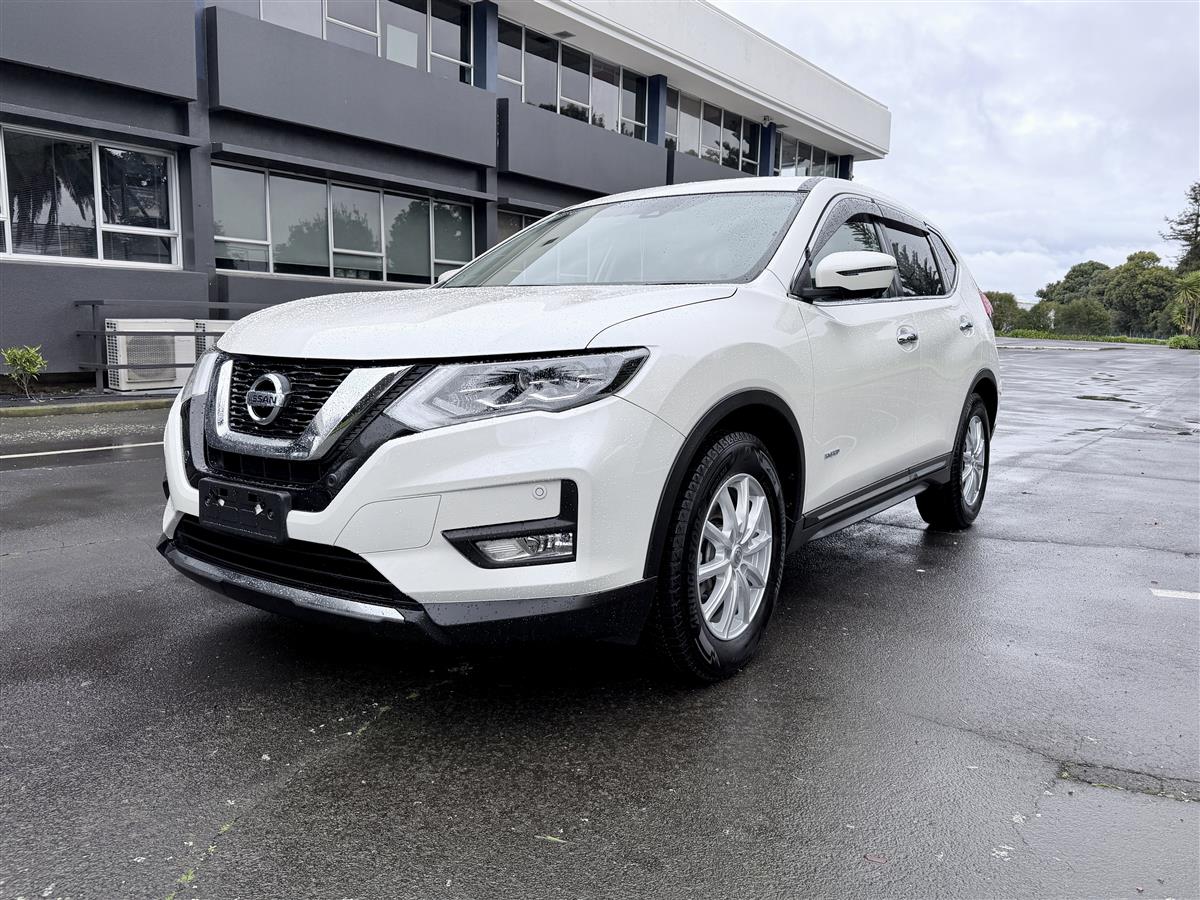 2018 Nissan X-Trail Hybrid 4WD | 20X | 88k KM Carousel 2
