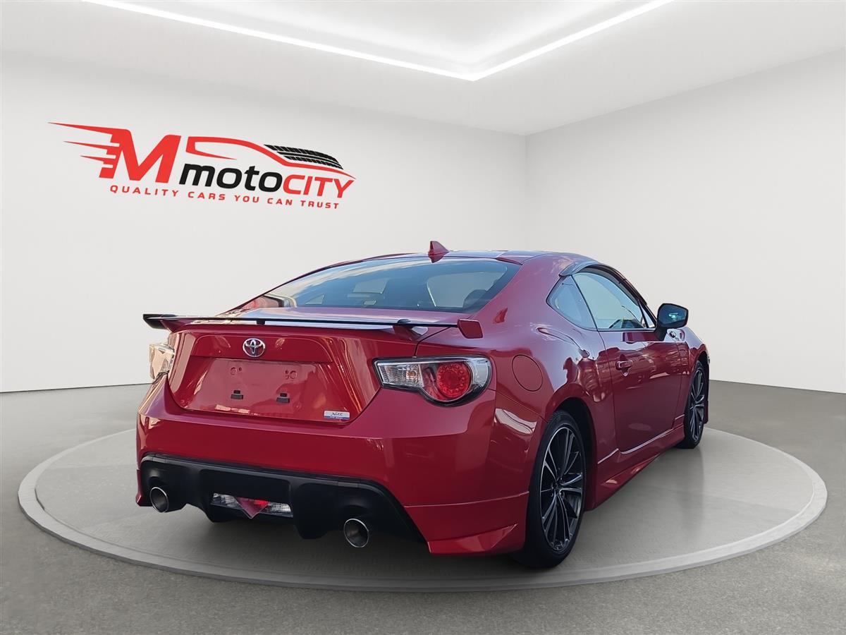 2015 Toyota 86 G, Modellista Body kit Carousel 2
