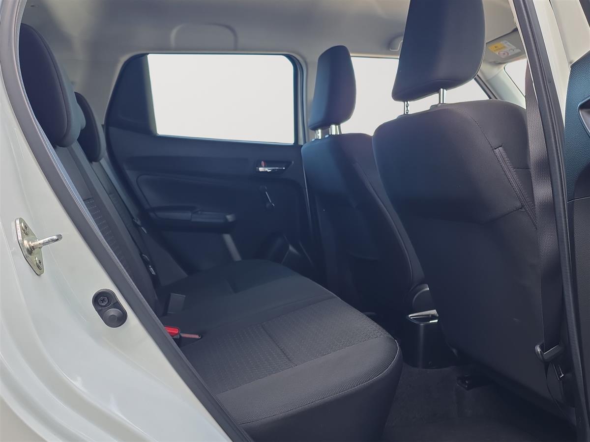 2024 Suzuki Swift GLX HYBRID 1.2PH Carousel 14