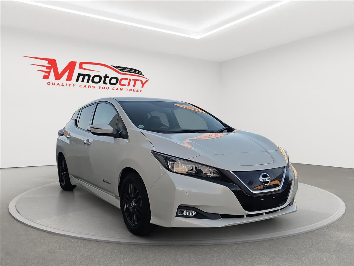 2018 Nissan Leaf X, LEATHER HEATED SEATS, RADAR CRUISE,