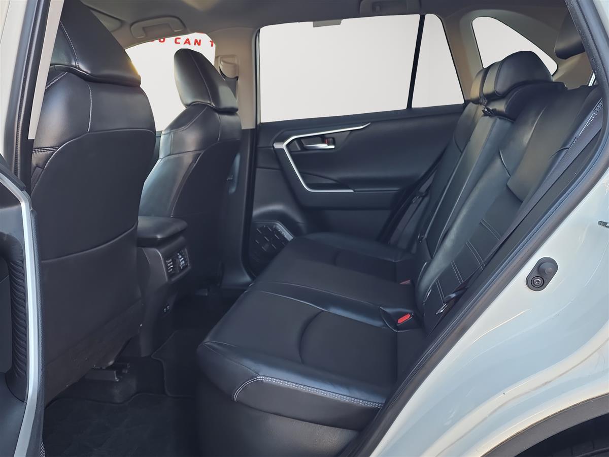 2019 Toyota RAV4 4WD, G Pack, Leather Heated Seats, Radar Cruise Carousel 13