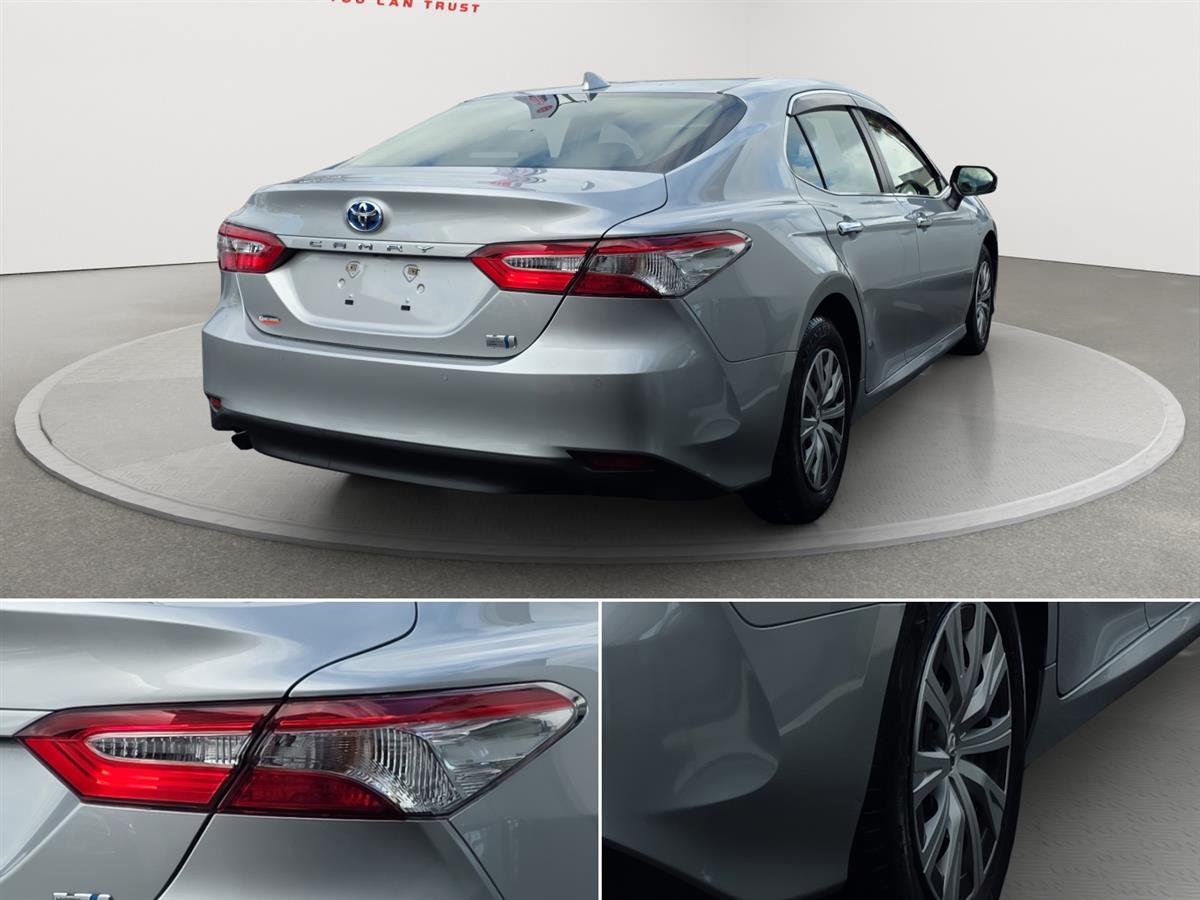 2021 Toyota Camry HYBRID, X, Low Kms Carousel 11