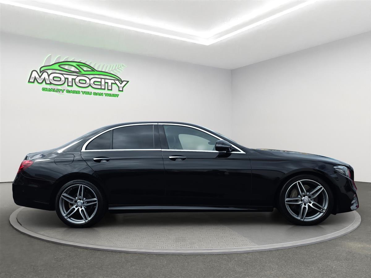 2017 Mercedes-Benz E 200 E200, Sedan Carousel 1
