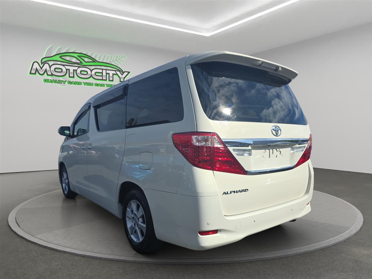 2014 Toyota Alphard 8 SEATER Carousel 4