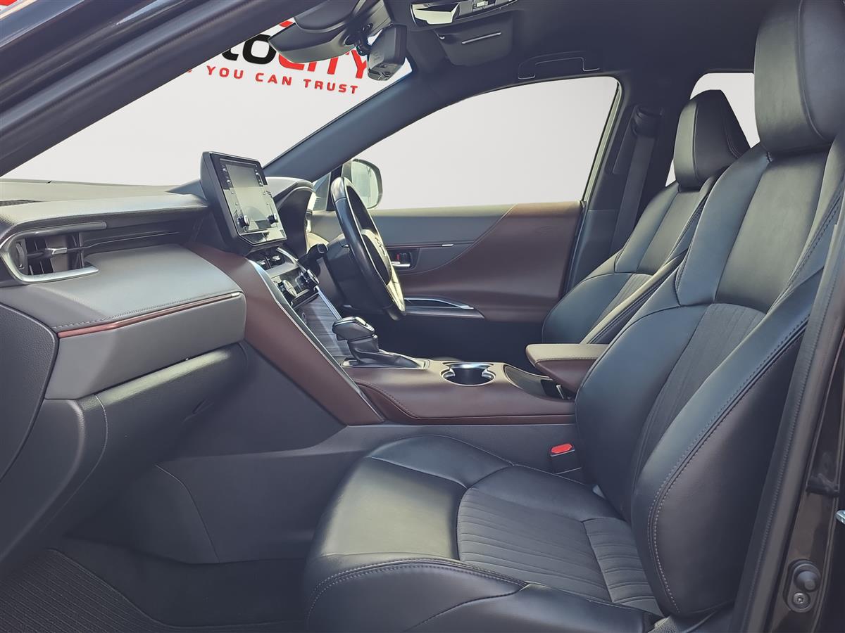2020 Toyota Harrier HYBRID, G Pack, Radar Cruise, Leather seats Carousel 11