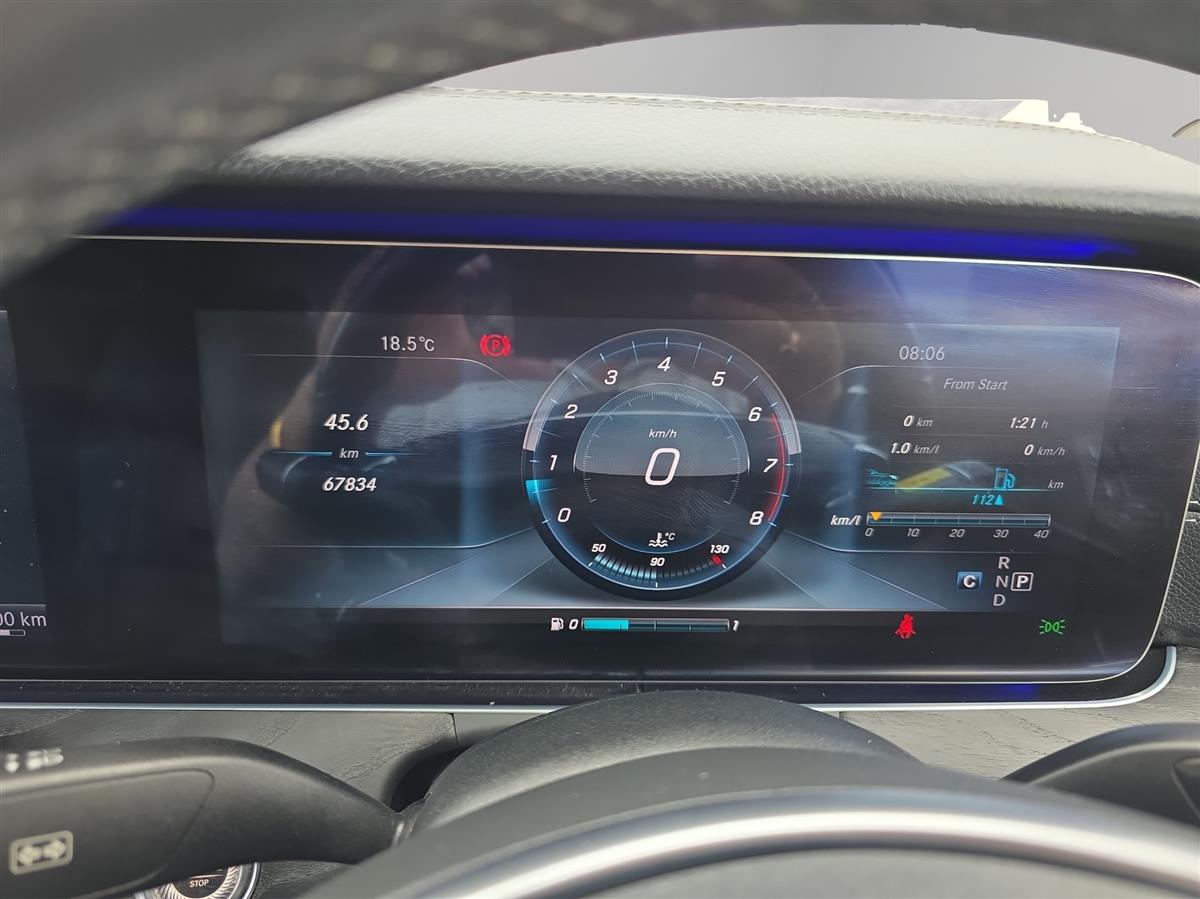 2017 Mercedes-Benz E 200 E200, Sedan Carousel 18