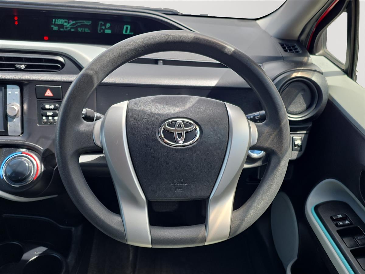 2012 Toyota Aqua HYBRID Carousel 17