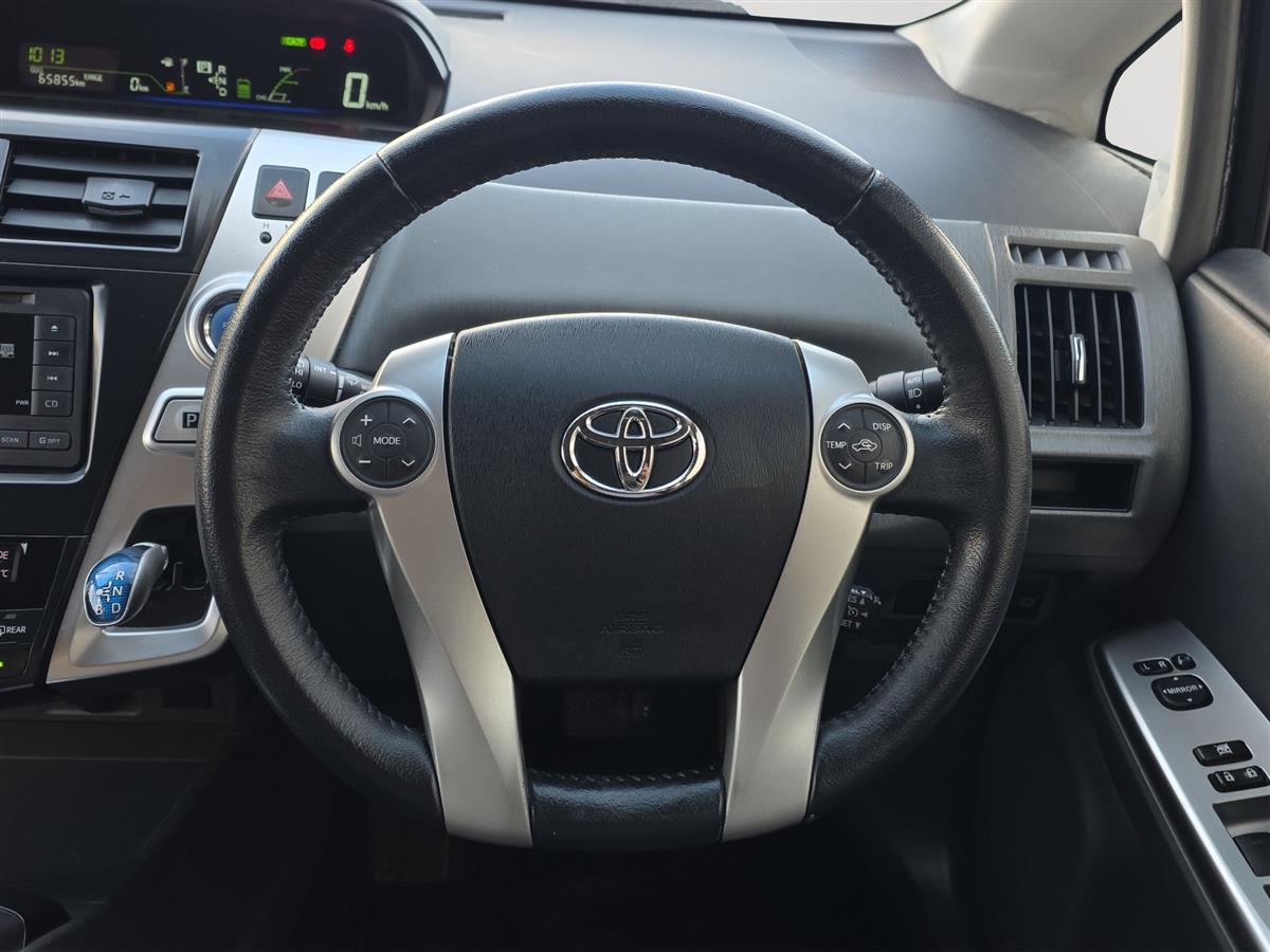 2012 Toyota Prius ALPHA 7 SEATS, CRUISE CONTROL Carousel 17
