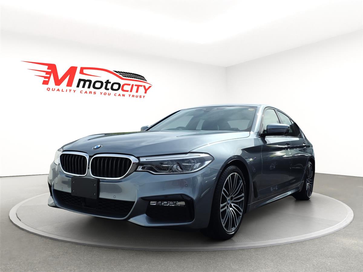2017 BMW 530i M SPORT Carousel 6