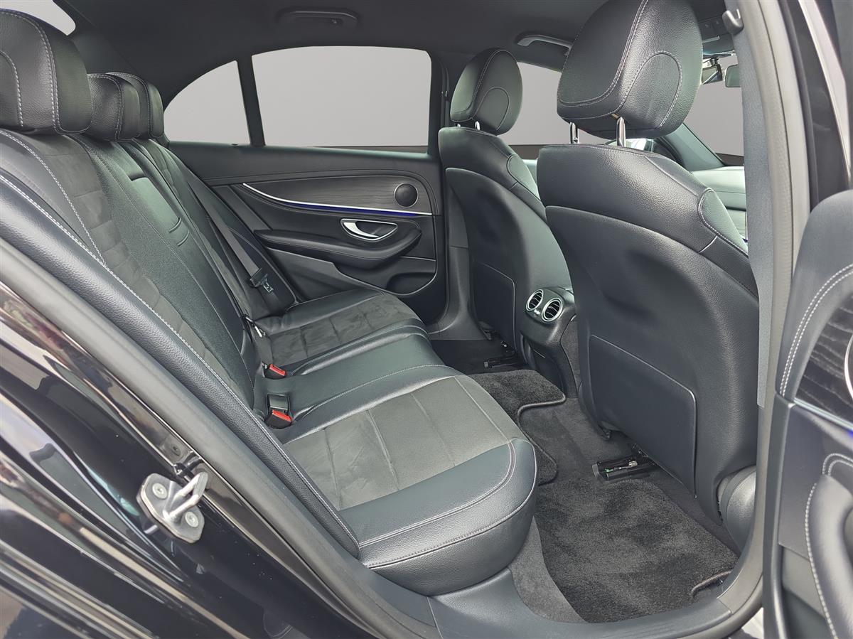 2017 Mercedes-Benz E 200 E200, Sedan Carousel 16