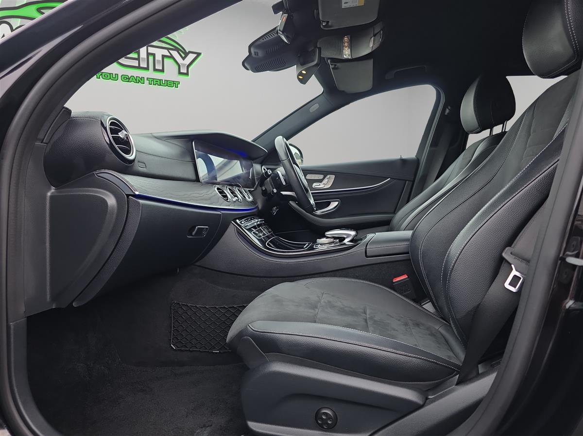 2017 Mercedes-Benz E 200 E200, Sedan Carousel 15
