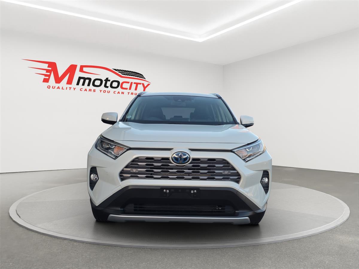 2019 Toyota RAV4 4WD, G Pack, Leather Heated Seats, Radar Cruise Carousel 7