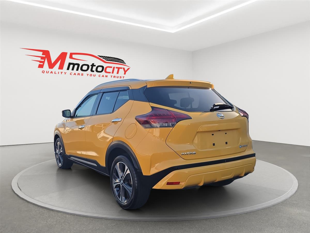 2020 Nissan Kicks E-POWER Carousel 4