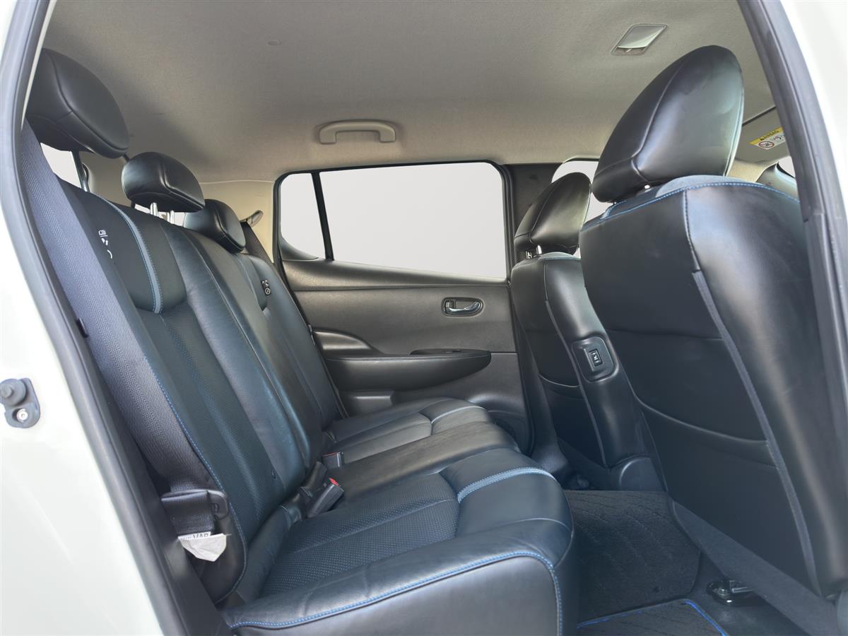 2018 Nissan Leaf X, LEATHER HEATED SEATS, RADAR CRUISE, Carousel 11