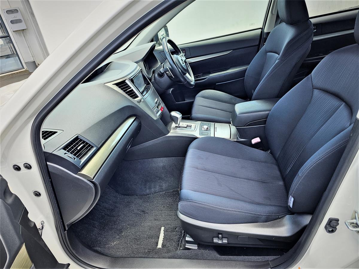 2011 Subaru Legacy B4 TURBO SPORTS Carousel 11