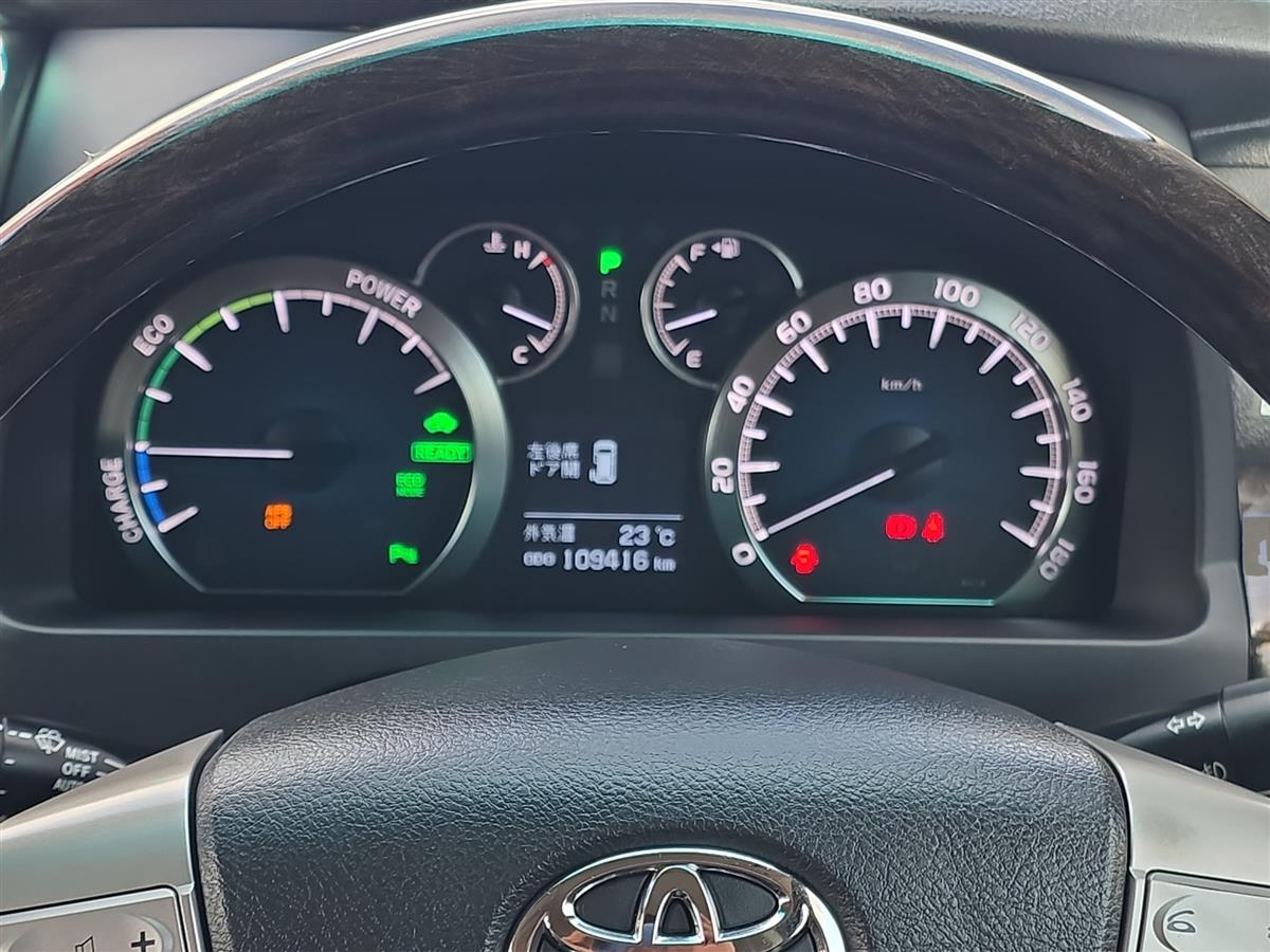 2012 Toyota Vellfire ZR, HYBRID, 7 Seater Carousel 18