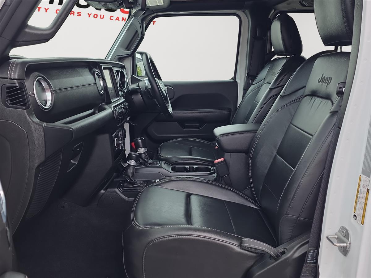 2022 Jeep Wrangler SAHARA UNLIMITED, RADAR CRUISE Carousel 15