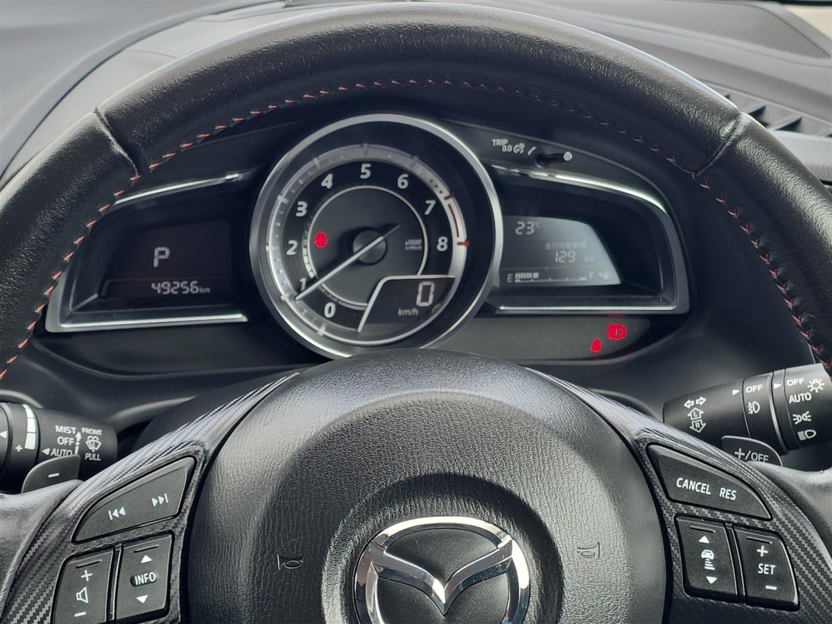 2015 Mazda Axela Adaptive Cruise, HUD Carousel 18