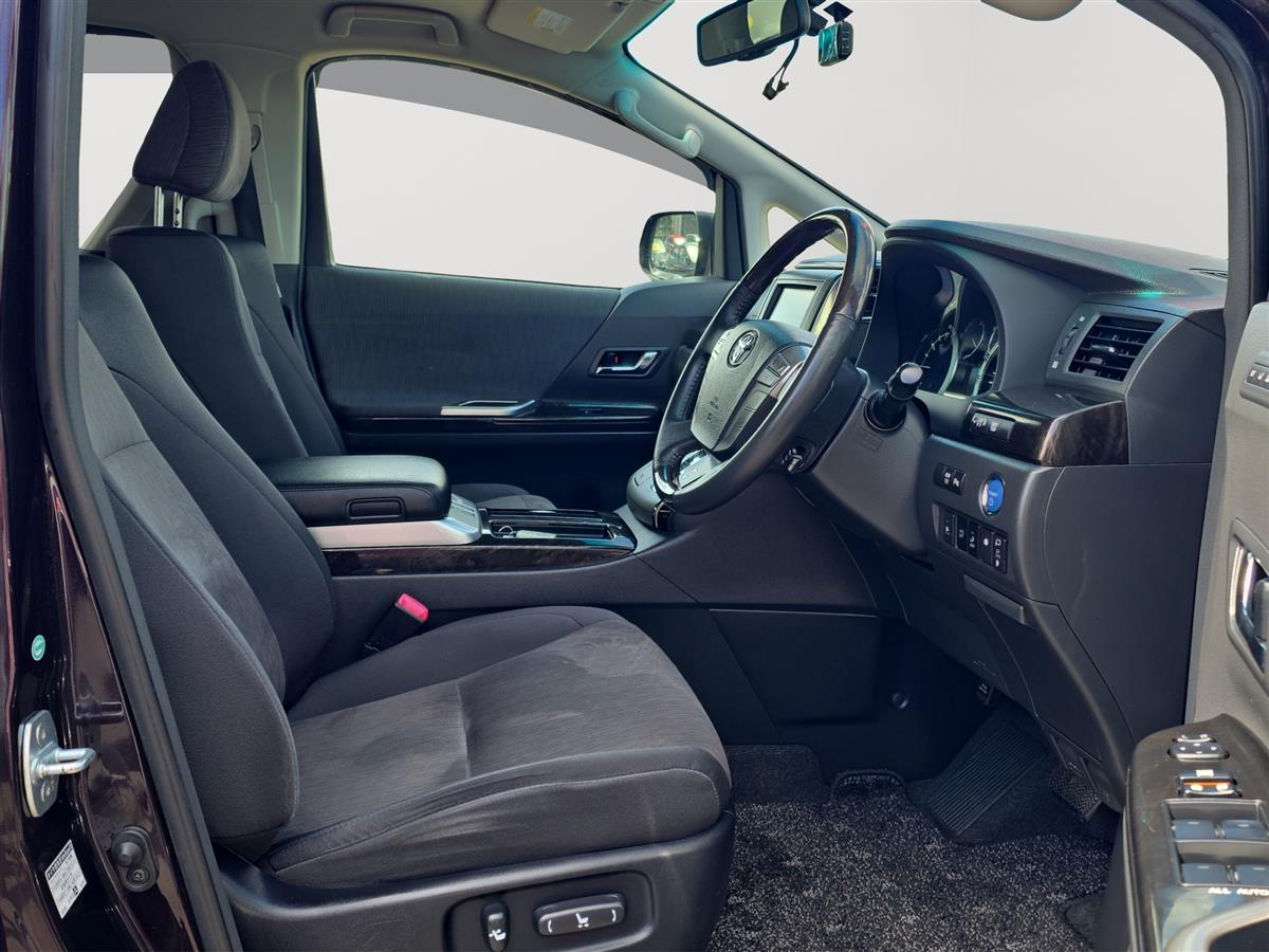 2012 Toyota Vellfire ZR, HYBRID, 7 Seater Carousel 12