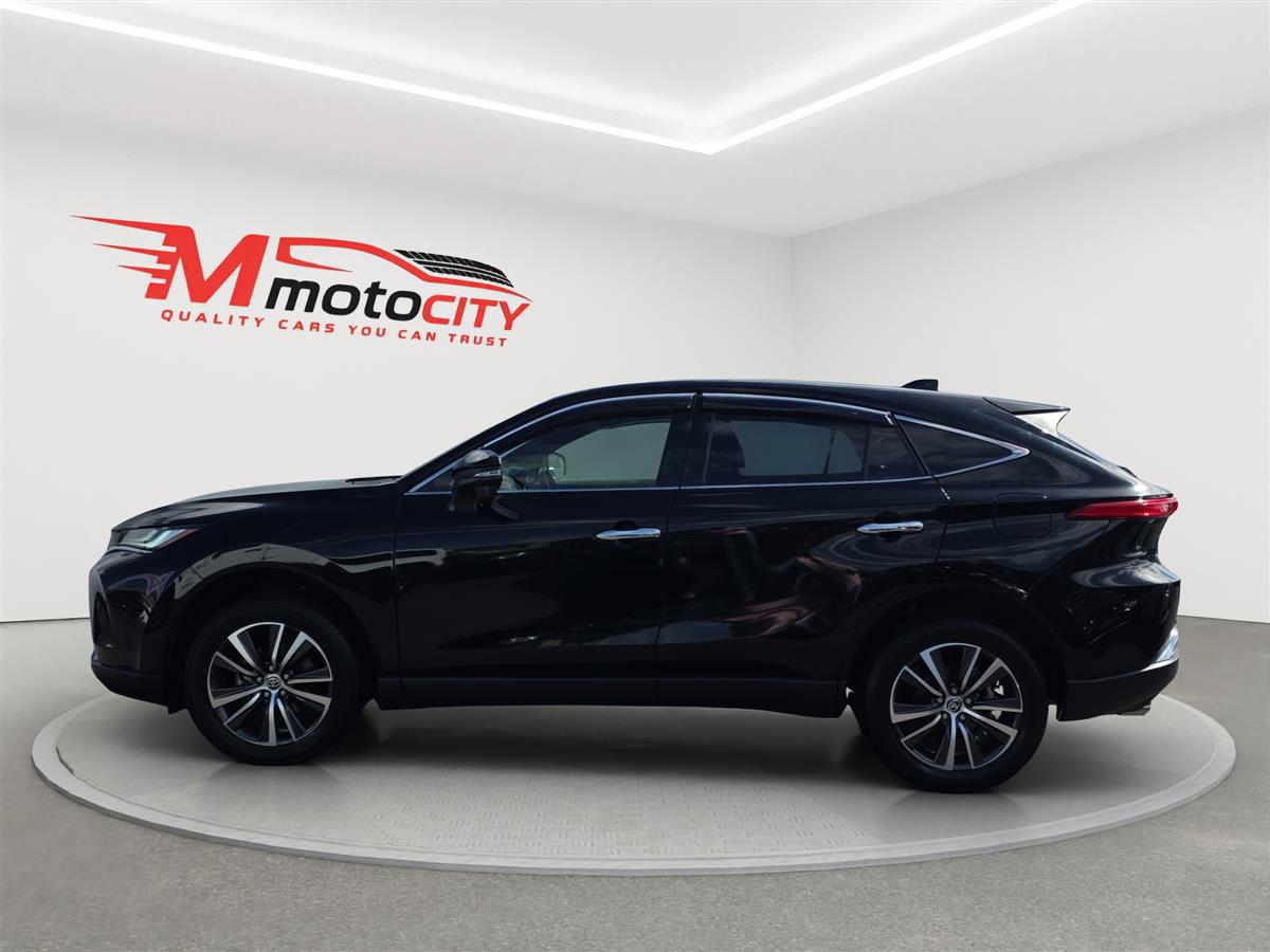 2020 Toyota Harrier HYBRID, G Pack, Radar Cruise, Leather seats Carousel 5