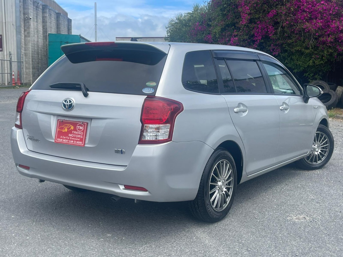 2020 TOYOTA COROLLA FIELDER HYBRID G Carousel 1
