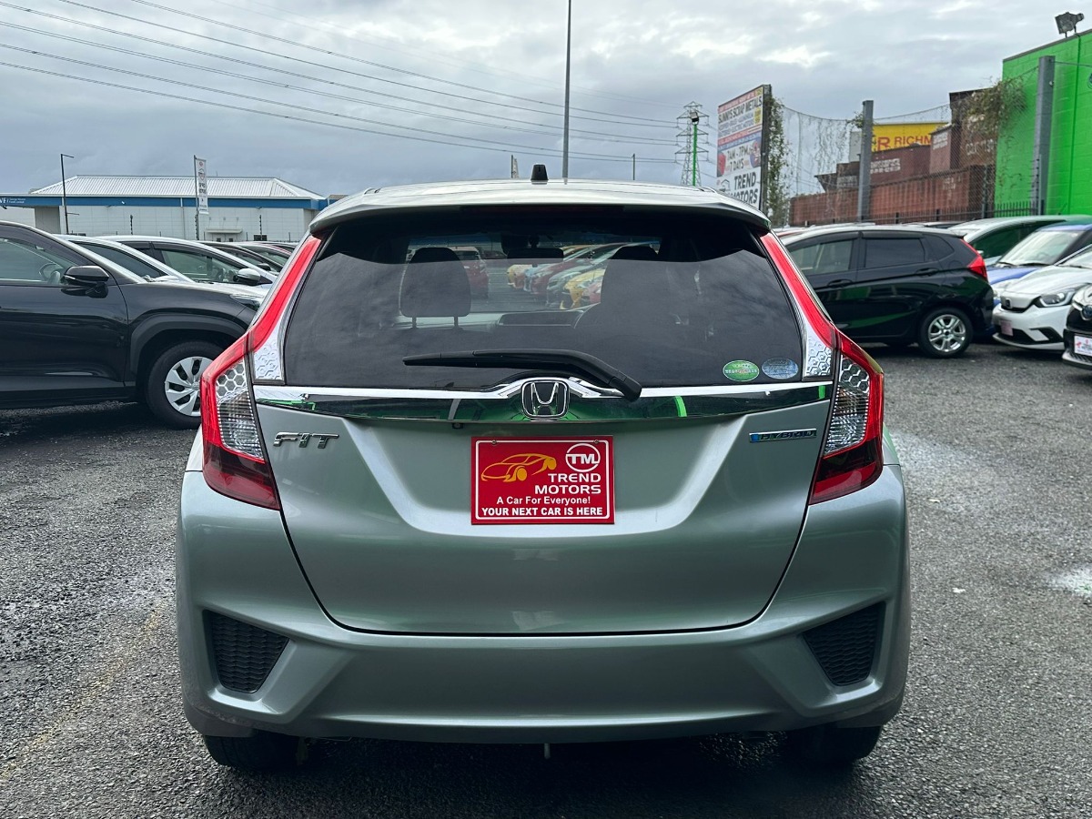 2014 HONDA FIT Carousel 9