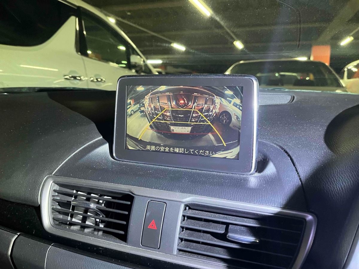 2014 MAZDA AXELA 15S SPORT Carousel 2
