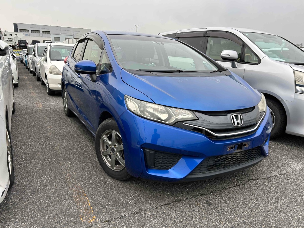 2014 HONDA FIT 13G*F PACKAGE