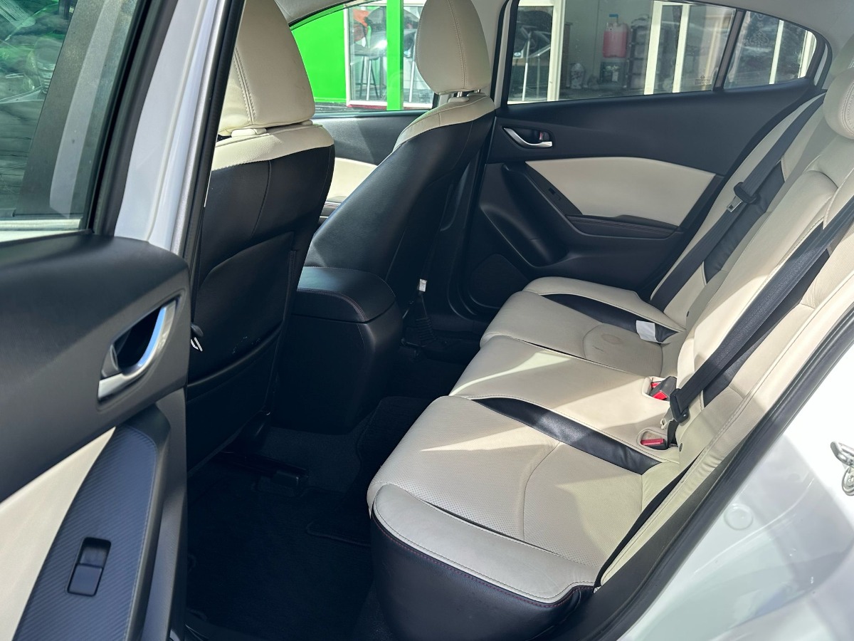 2014 MAZDA AXELA S PACKAGE  Carousel 8
