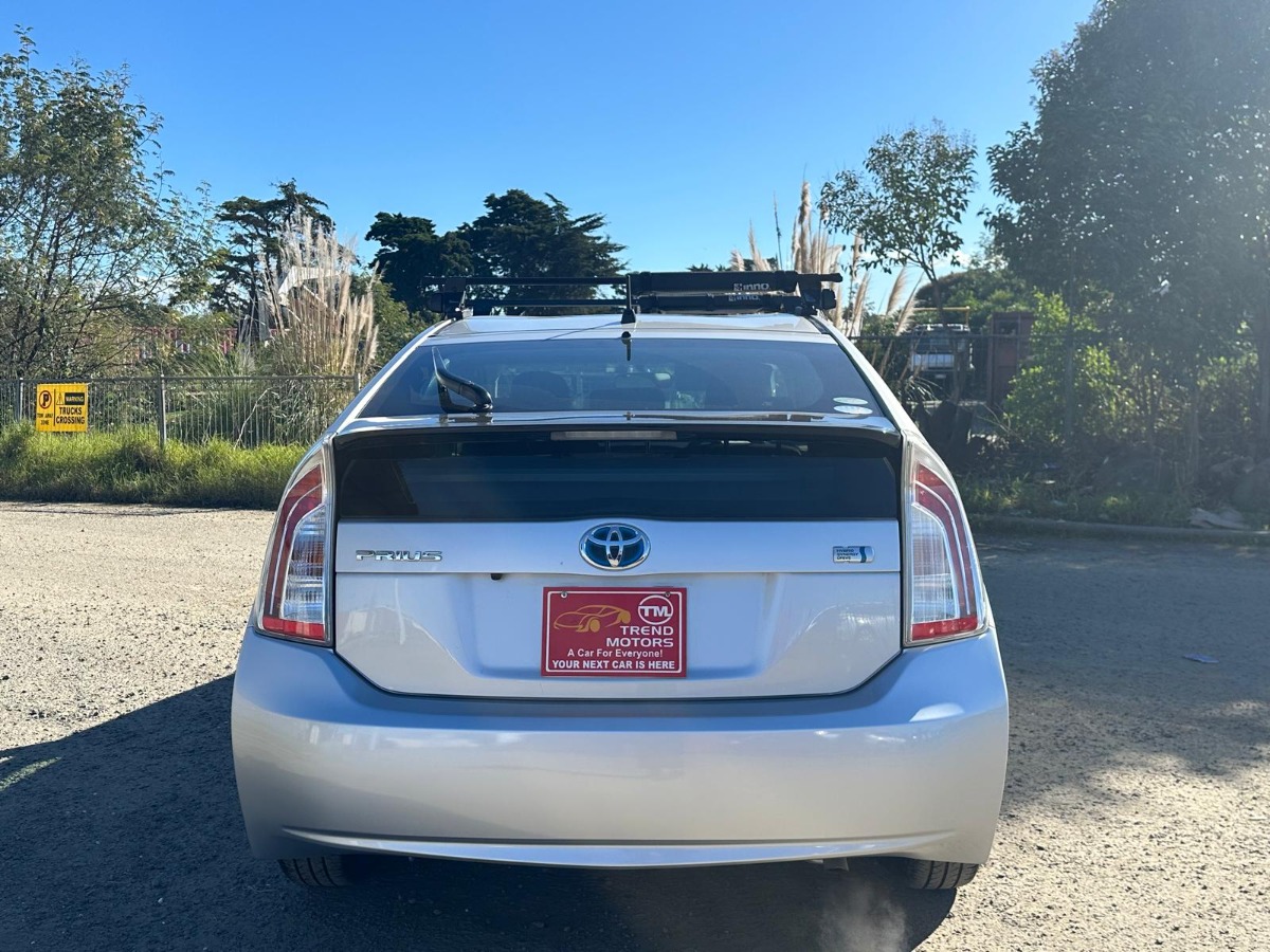 2014 TOYOT PRIUS 5D-S PACKAGE Carousel 5