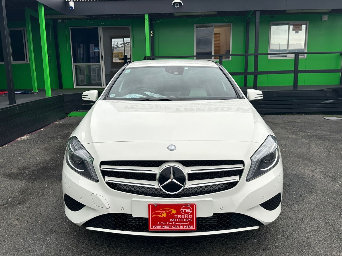 2014 MERCEDES BENZ A180 Carousel 2