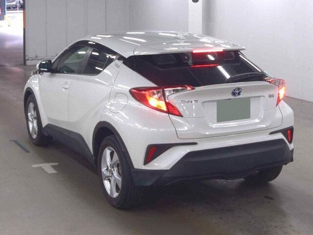 2017 TOYOTA C-HR S HYBRID
